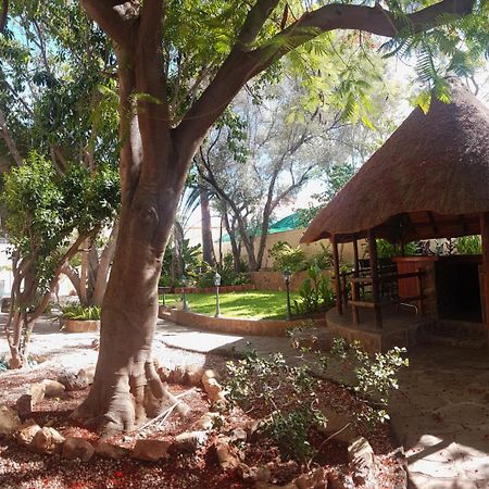 Hotel Pension Steiner Windhoek Exterior photo