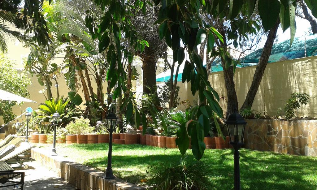Hotel Pension Steiner Windhoek Exterior photo