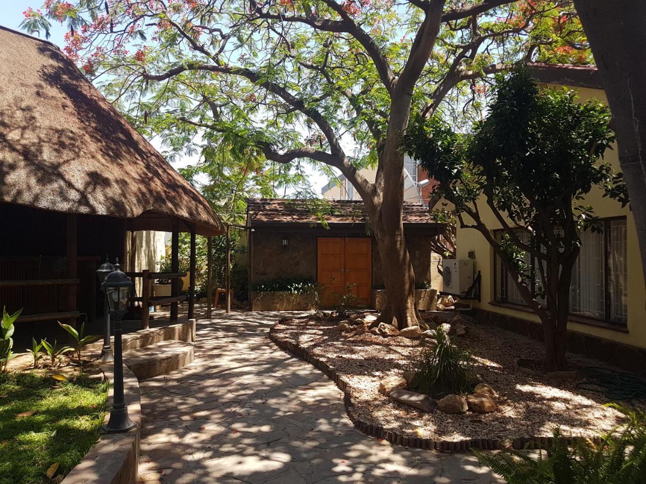 Hotel Pension Steiner Windhoek Exterior photo