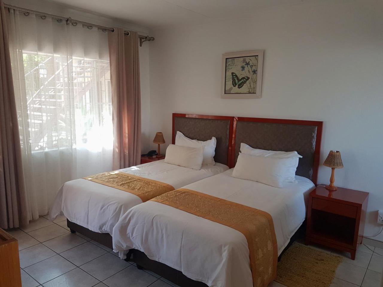 Hotel Pension Steiner Windhoek Exterior photo