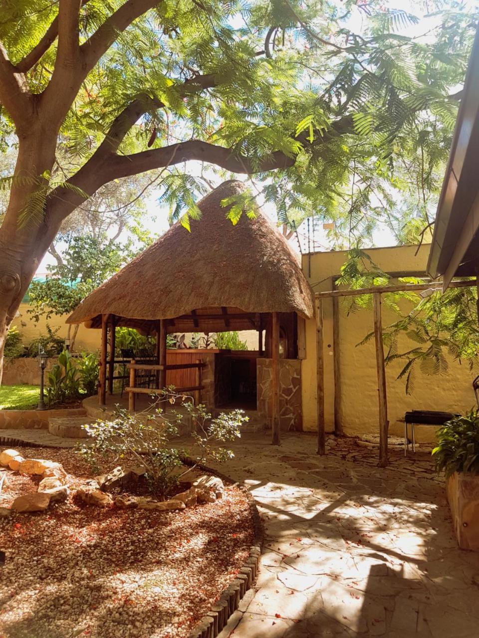 Hotel Pension Steiner Windhoek Exterior photo