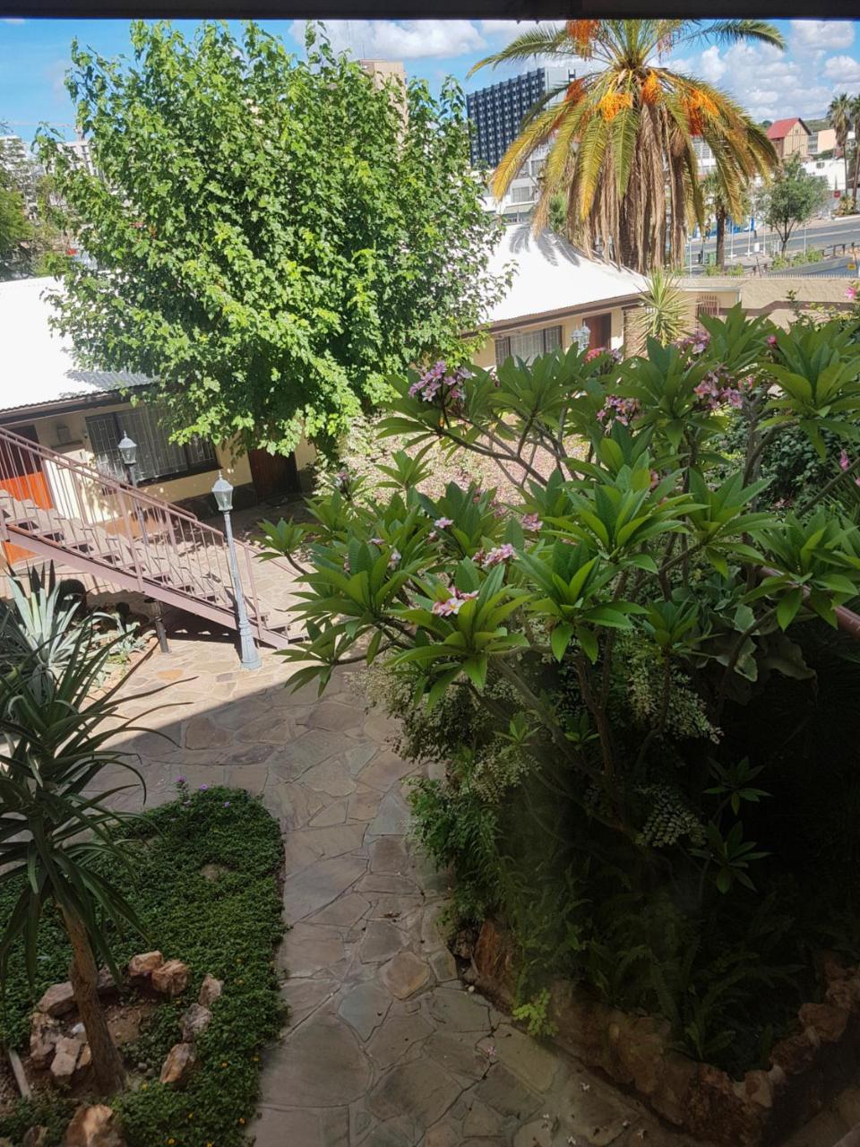 Hotel Pension Steiner Windhoek Exterior photo
